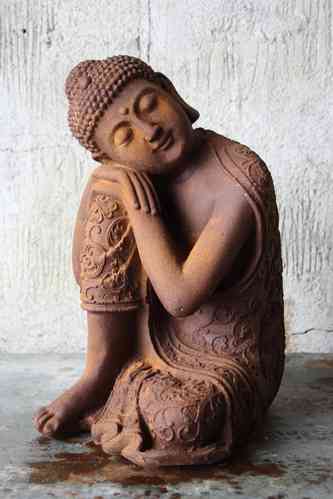 Lepäävä Buddha 