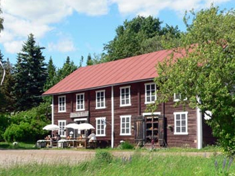 Piika_ja_Renki